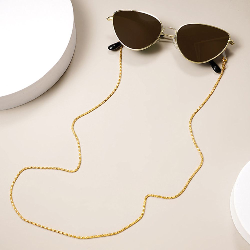 إكسسوارات مانعة للانزلاق: حامل - مراجعة Mask Chain Holder وسعره
