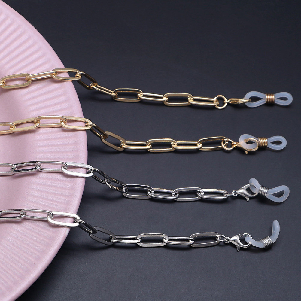 سلسلة قناع الوجه الذهبية بحلقا - مراجعة Mask Chain Holder وسعره